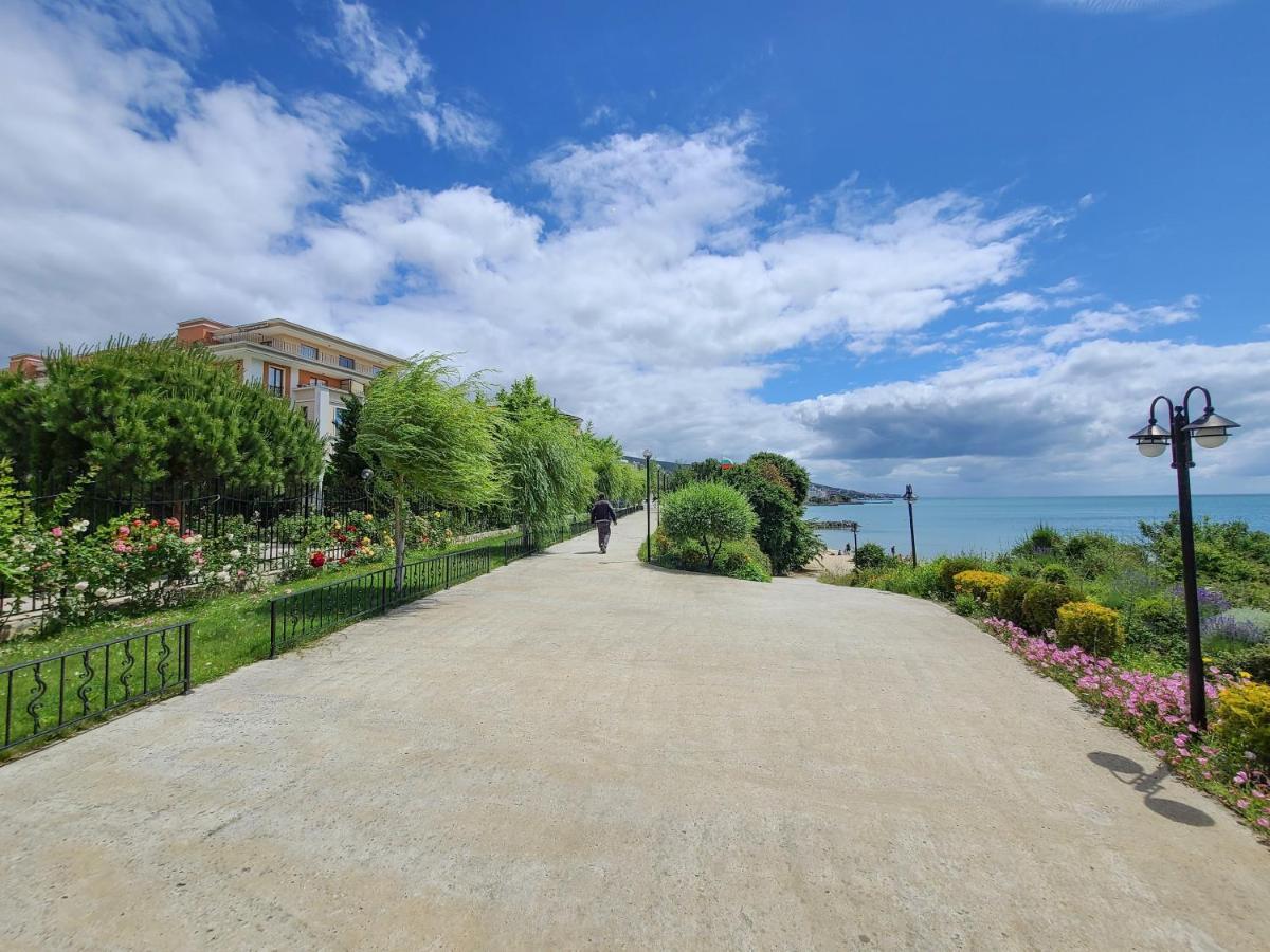 Prestige Fort Aparthotel - Private Apartment-Bsr Sveti Vlas Luaran gambar